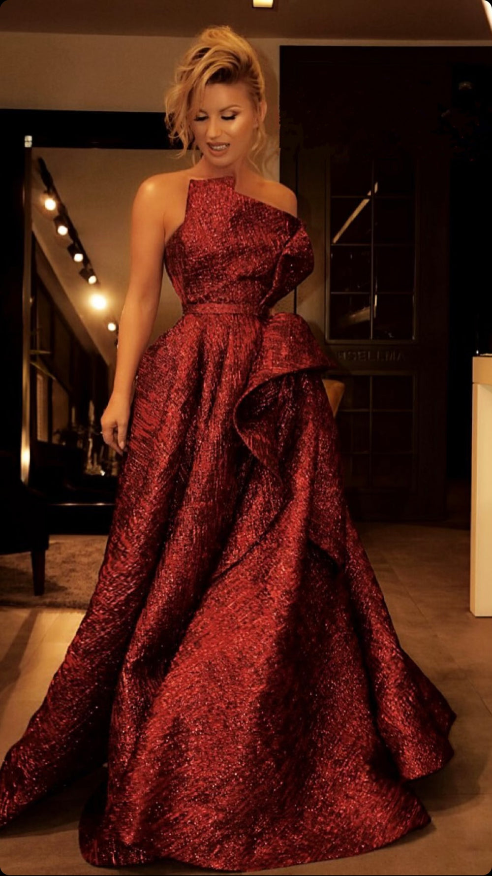 Red Ball Gown - FJOLLANILA