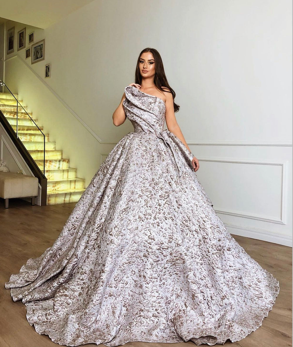 Ball Gown - FJOLLANILA
