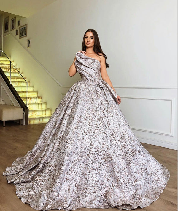Ball Gown - FJOLLANILA