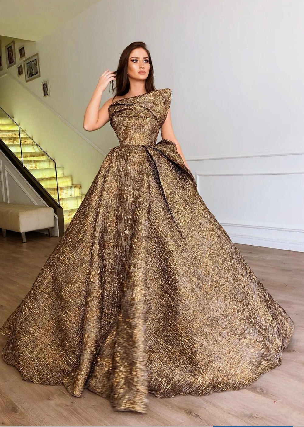 Ball Gown - FJOLLANILA